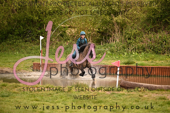 JES (122)