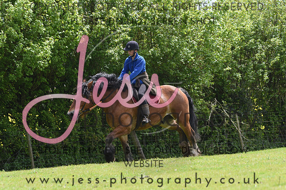 JES_4098