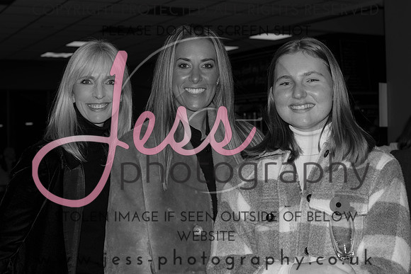JES_9631