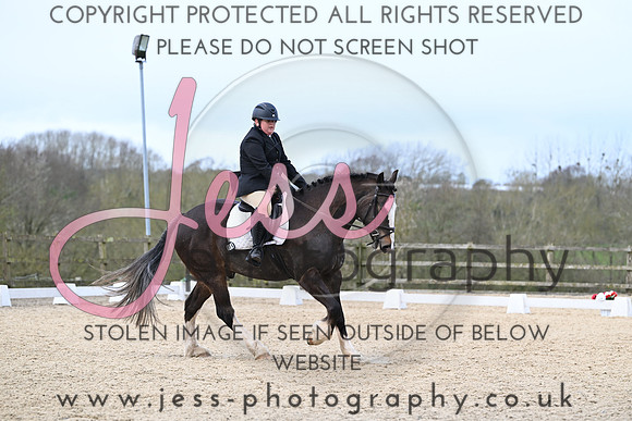 JES  (305)