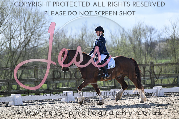 JESS (136)
