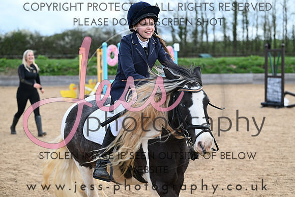 JESS (67)