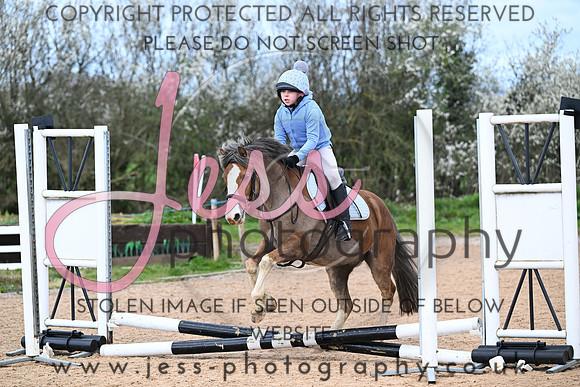 JESS (102)