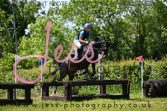 TG18 (41)