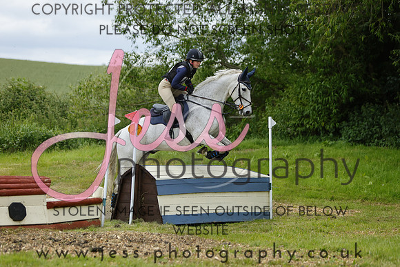 _MGM1673