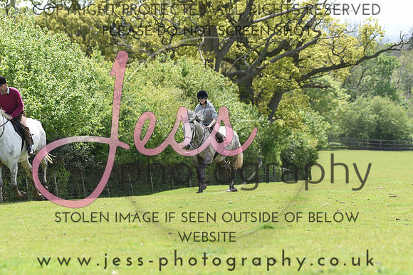 JES_4044