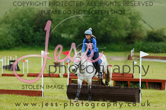 _MGM0976