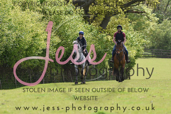 JES_4058