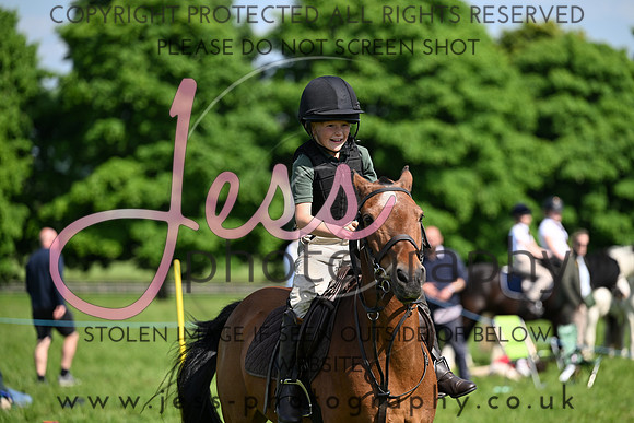 JES_1833