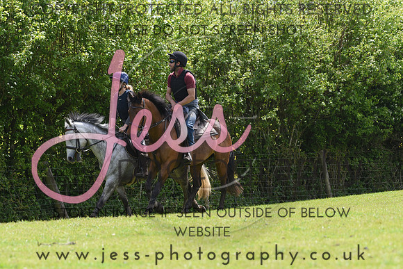 JES_4077